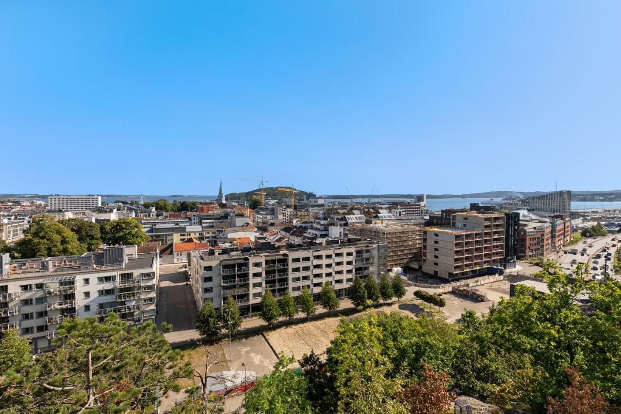 Ny Og Sentral Leilighet Kristiansand Luaran gambar
