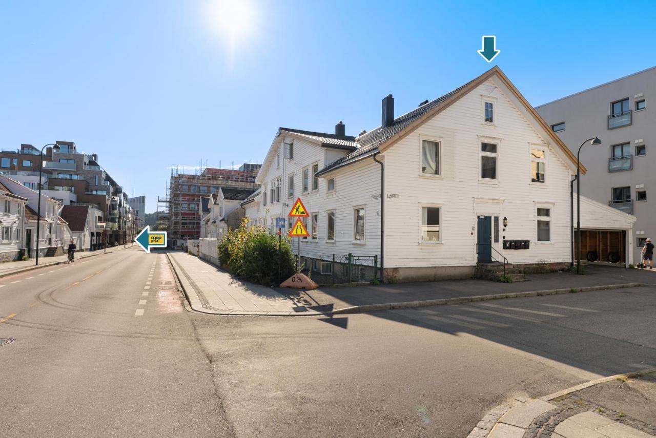 Ny Og Sentral Leilighet Kristiansand Luaran gambar