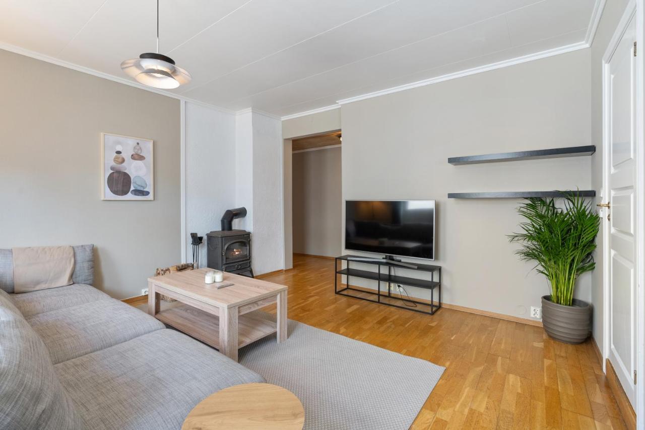 Ny Og Sentral Leilighet Kristiansand Luaran gambar