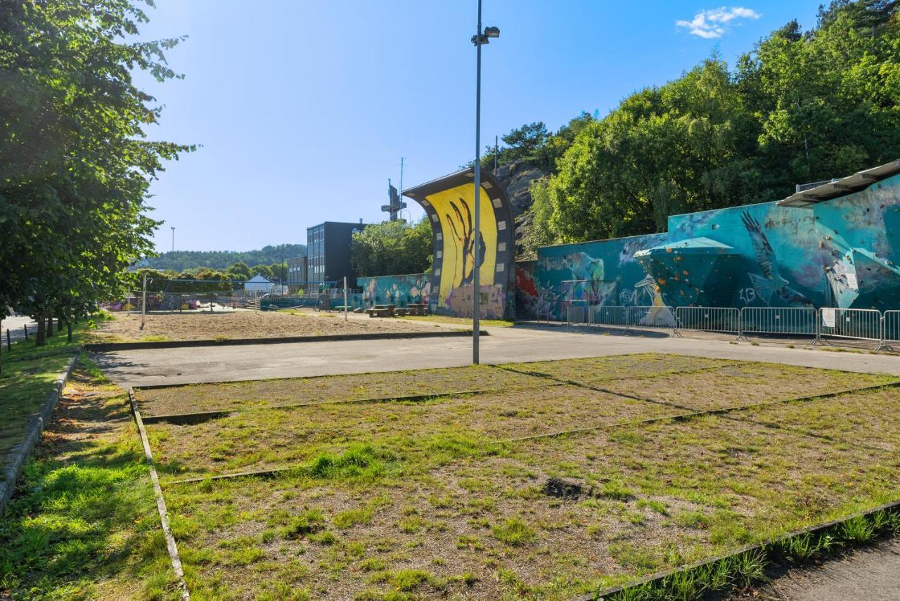 Ny Og Sentral Leilighet Kristiansand Luaran gambar